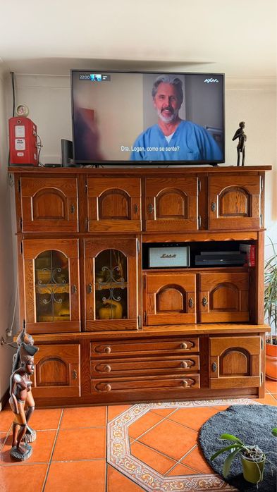 Movel de sala carvalho Holandes