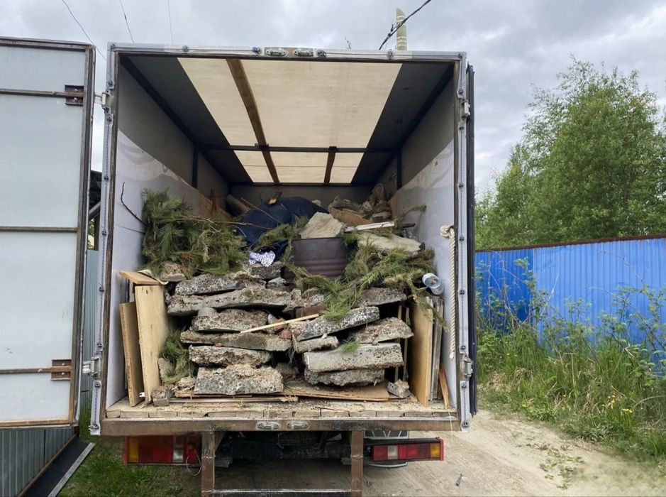 Вывоз мусора камаз . Вывоз строительного мусора . Вывоз мебели и хлама