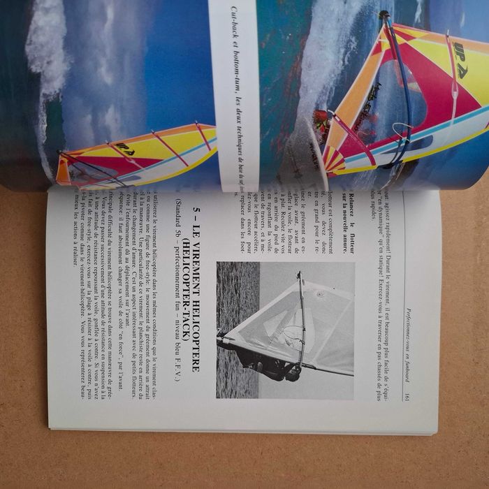 Windsurf: "Planche à voile et funboard" de Jacques Saury