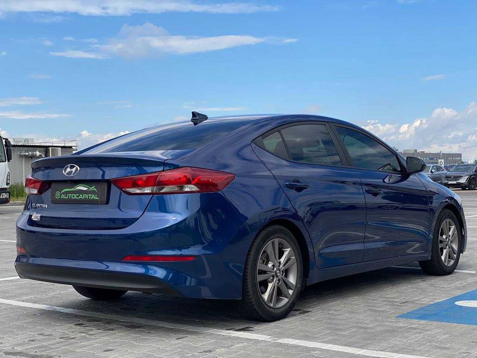 Hyundai Elantra 2018