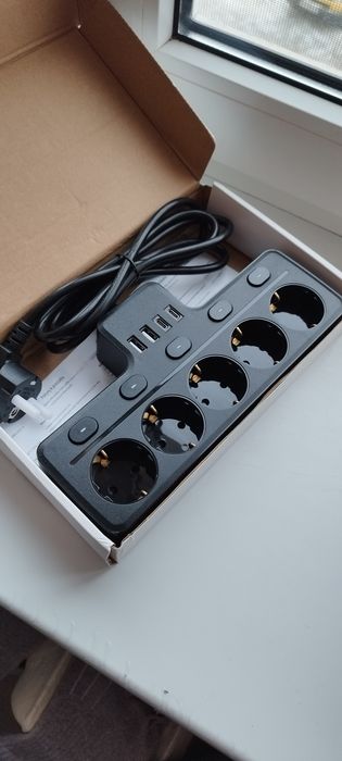 Мережевий фільтр 9 в 1 з USB портами