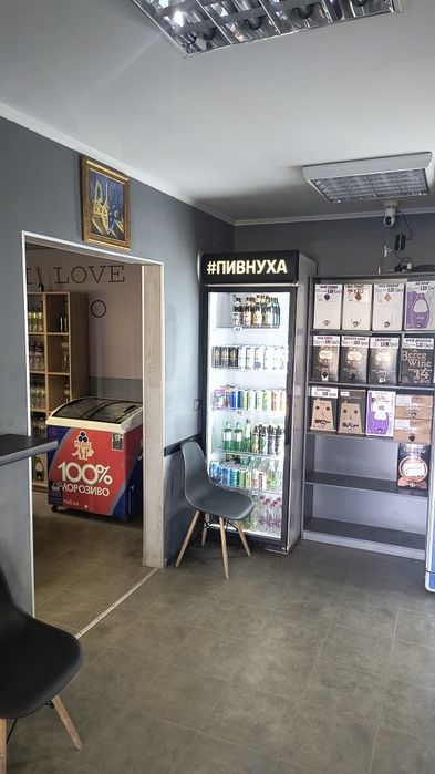 Продаж нежилого приміщення, з окремим входом, ст.м.Чернігівська