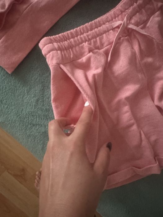 Mega wydodny zestaw dresowy