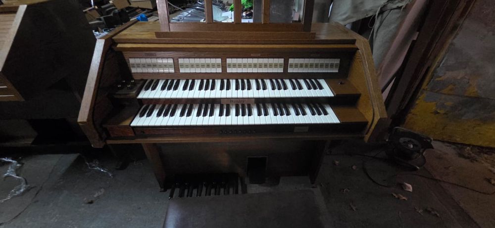 Cyfrowe organy kościelne Johannus Allegro