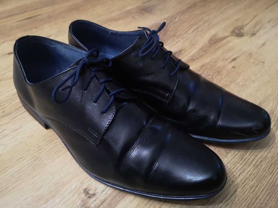 Czarne skórzane półbuty