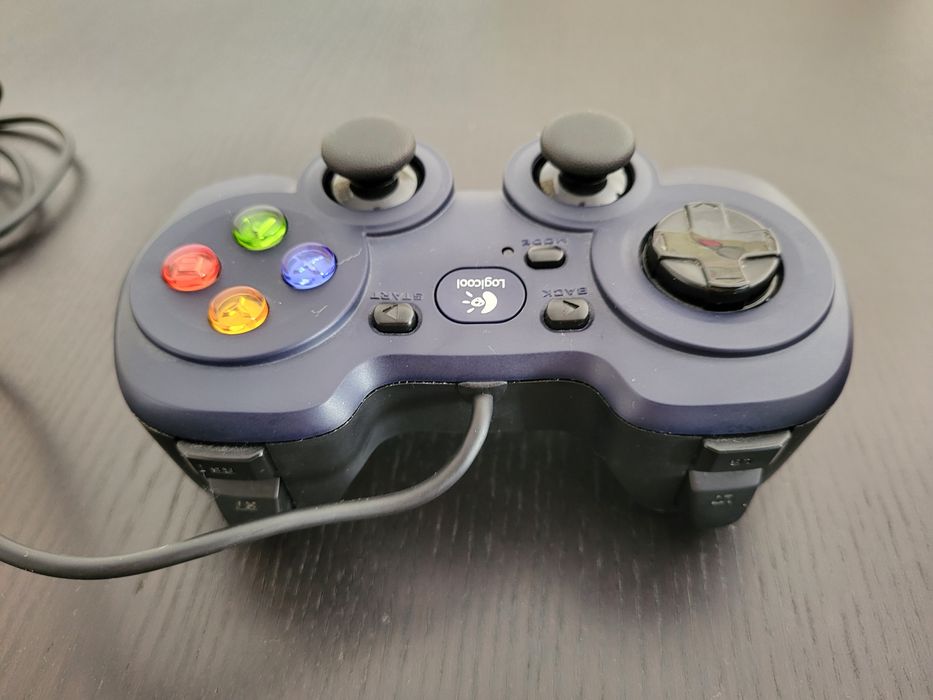 Logitech F310 Gamepad64286498110723120
