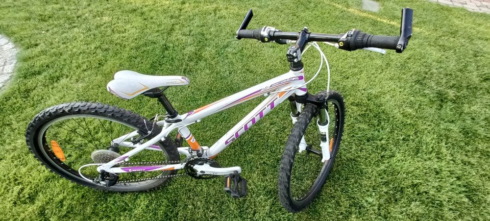 Rower juniorski Scott Scale Junior koła 24" amortyzator