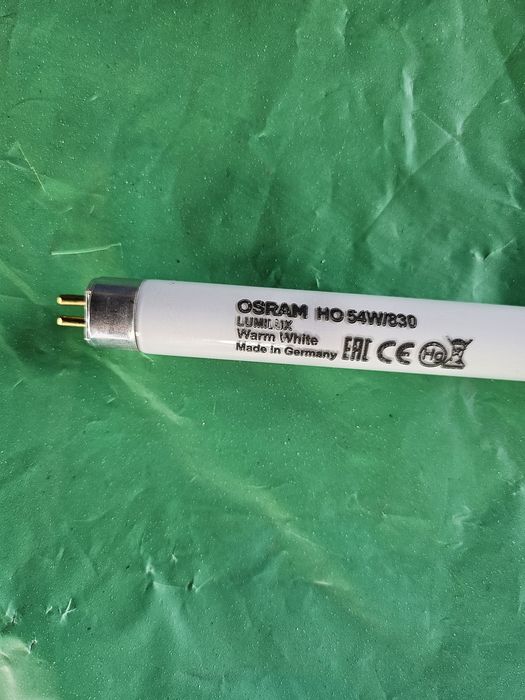 Świetlówka firmy Osram HO 54w/830