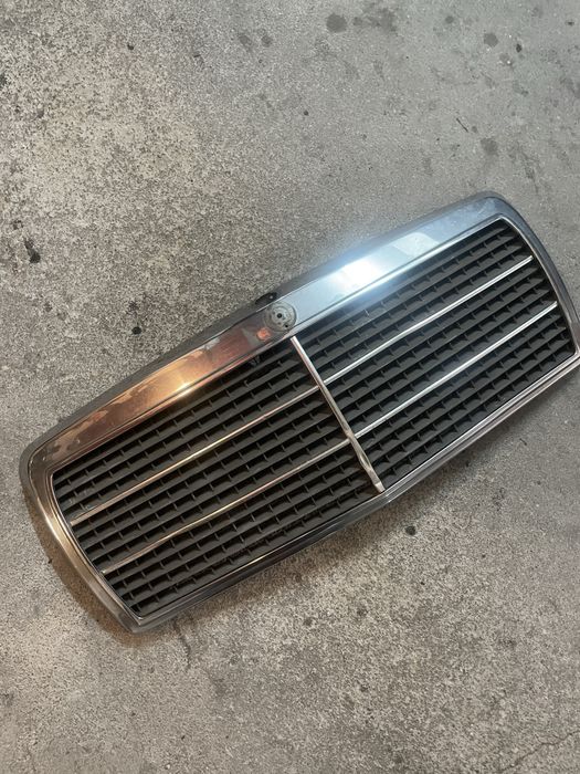 Grelha mercedes 190