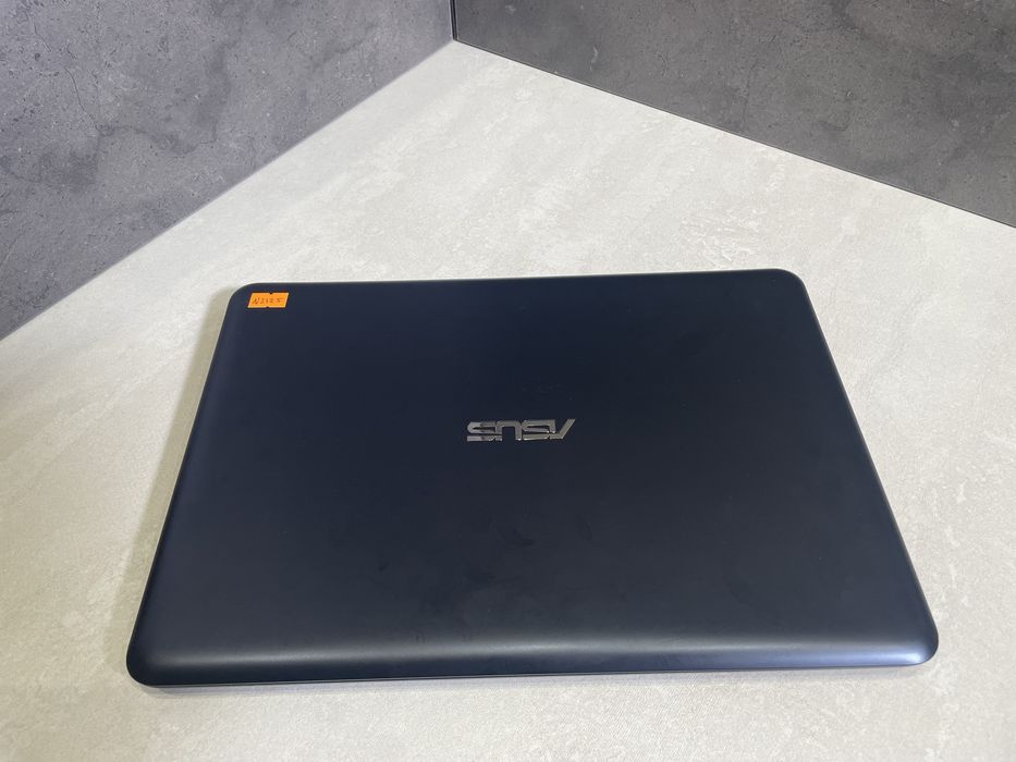 Ноутбук Asus E402S 14"/2GB RAM/32GB SSD! N3125