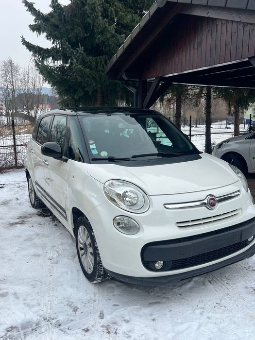 Fiat 500L Piękny Fiat 500 L wersji LIVING 7os.z małym przebiegiem i full wypasem