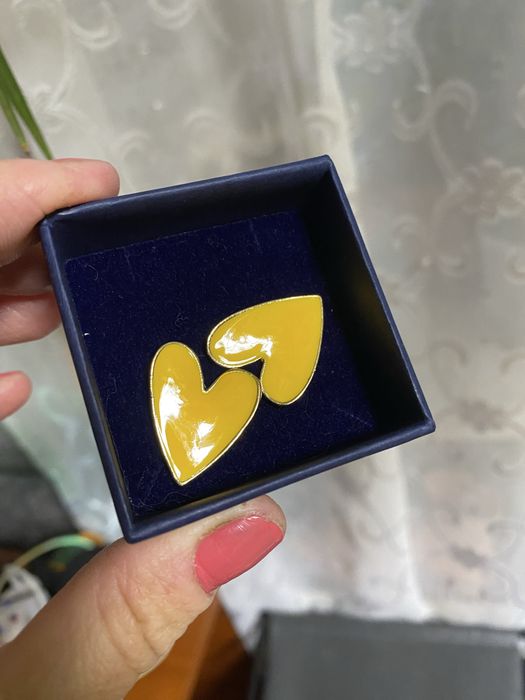 Сережки, біжутерія