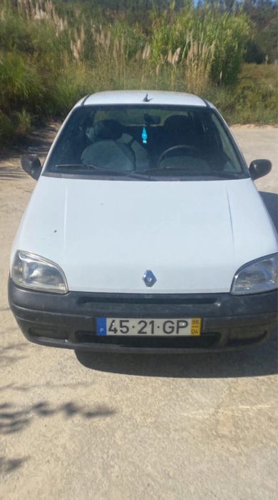 Renault Clio -1996