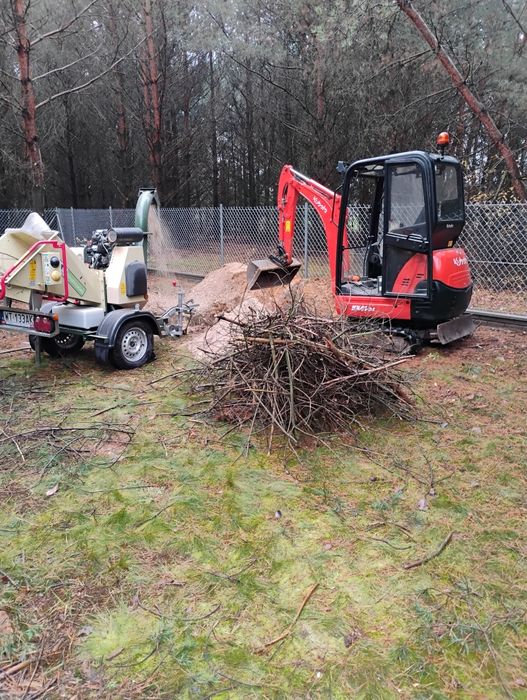 Usługi Mini koparką i Koparko ładowarka