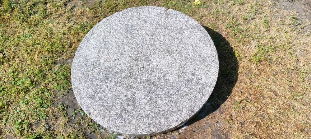 Krąg granitowy strzelin średnica 100cm