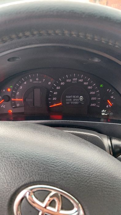 Toyota  Camry 2007.