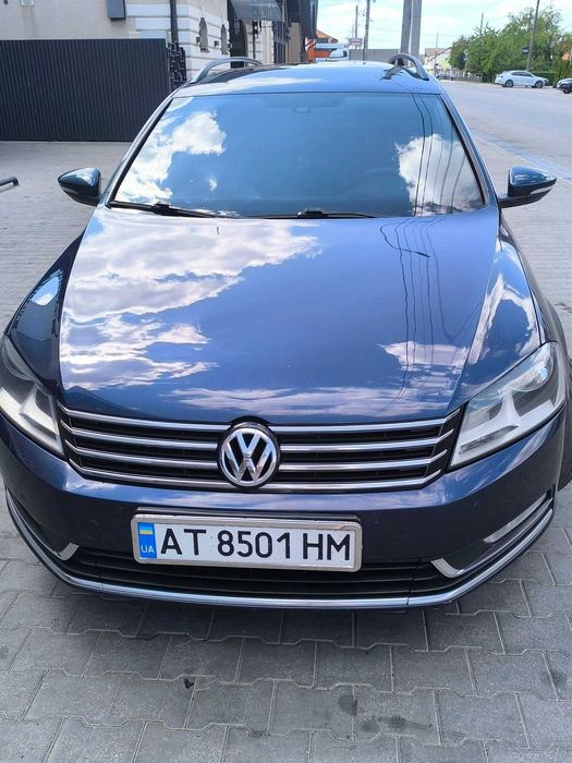 Автомобіль Passat