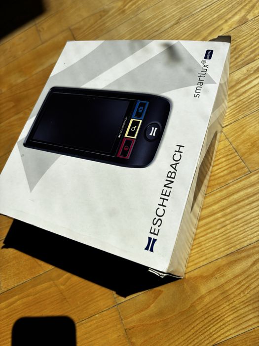 Eschenbach smartlux DIGITAL 165011 – elektroniczna lupa dla słabowidzących, jak nowa