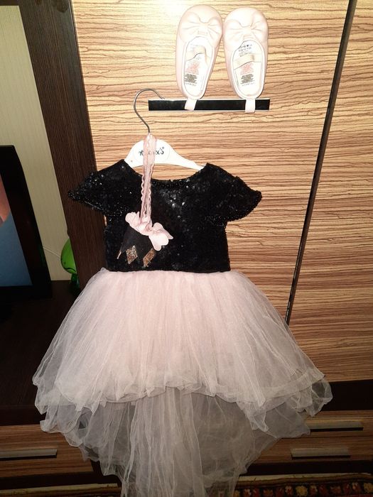 Нарядное платье+ корона