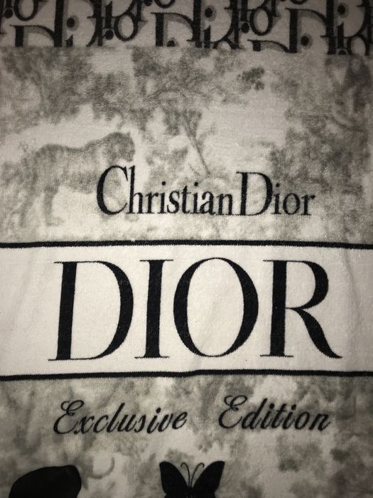 Koc logo cd dior mega mięciutki , super stan