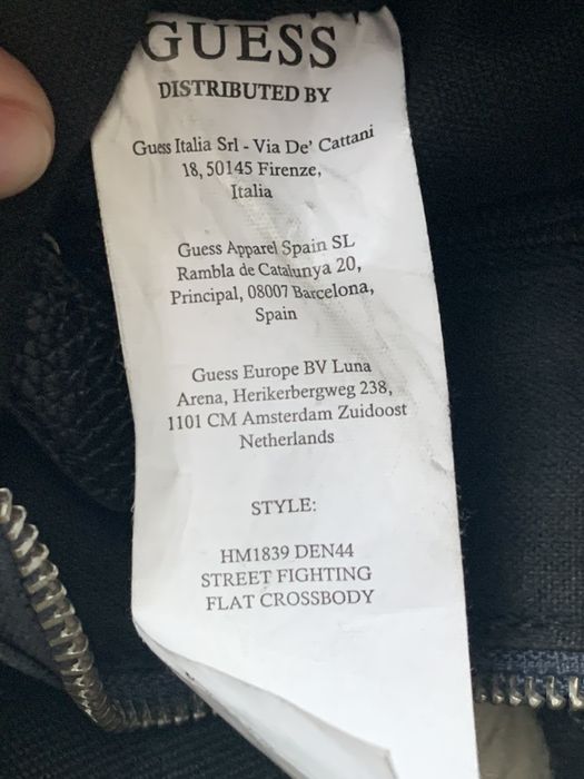 Torebka Guess listonoszka