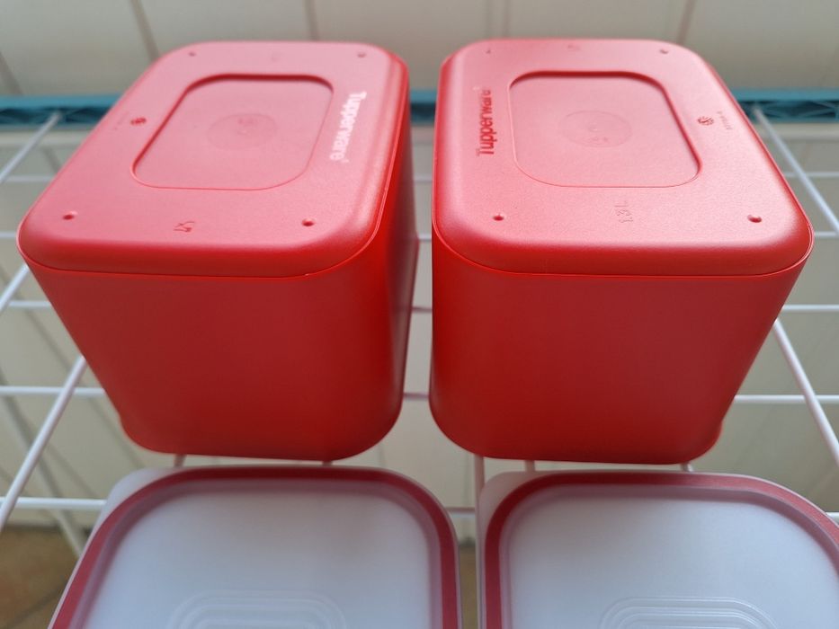 TUPPERWARE Pojemniki BAZYLE zestaw  Nowe