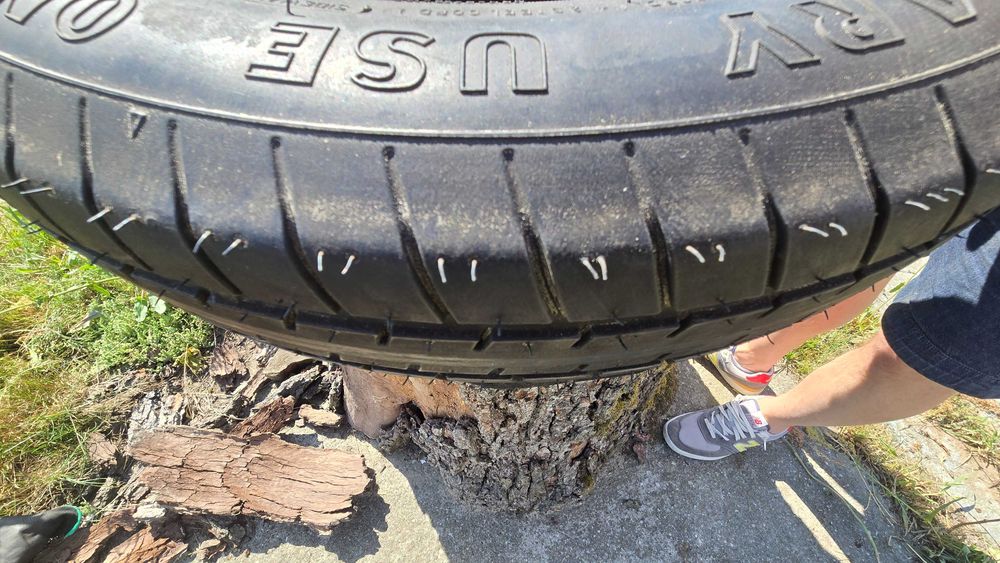 Koło dojazdowe Goodyear T125/85 R16 + lewarek + klucz + pokrowiec – komplet