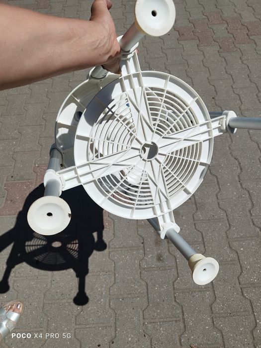 Taboret obrotowy pod prysznic.siedzisko, krzesło