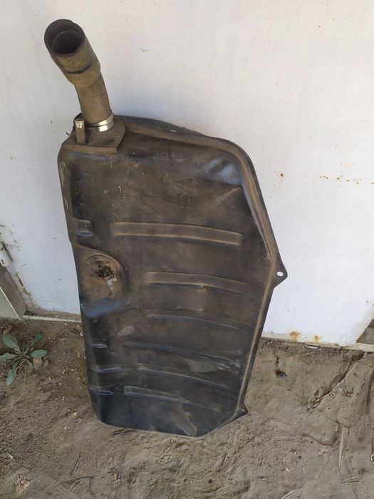 Продам бак Нива 2121