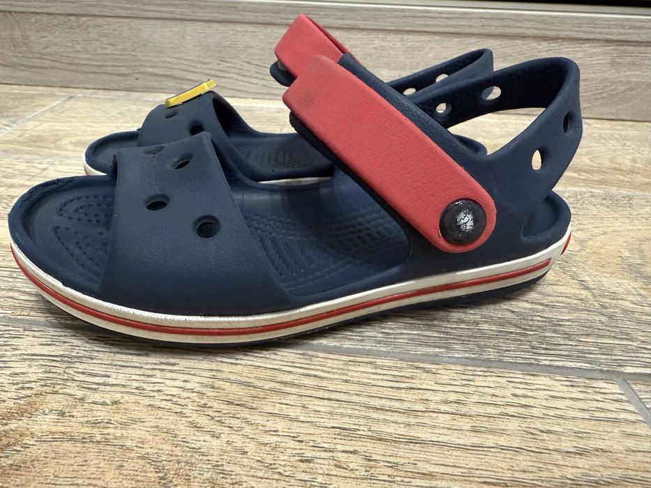 crocs босоніжки (розмір 29) стопа 18,3 см