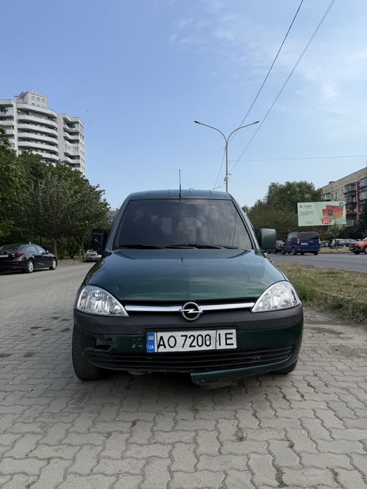 Продам бойову конячку Opel Combo 1,7 tcdi