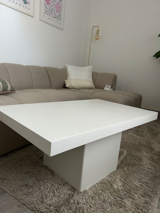 Mesa de centro branca