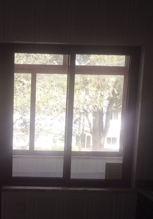 Vendo  janela em alumínio
