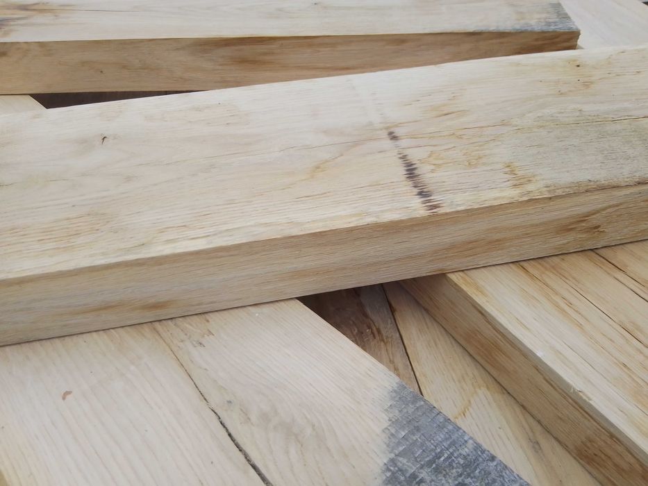 Gruba belka, deska dębowa, heblowana 14x4 cm