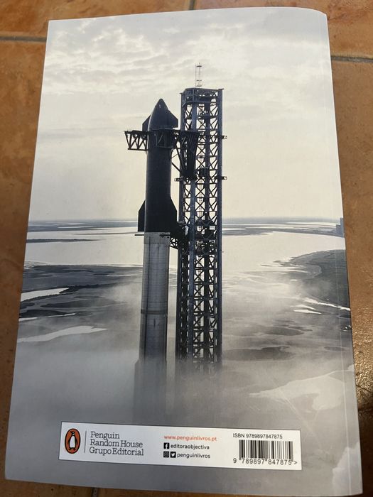 Livro de Elon Musk