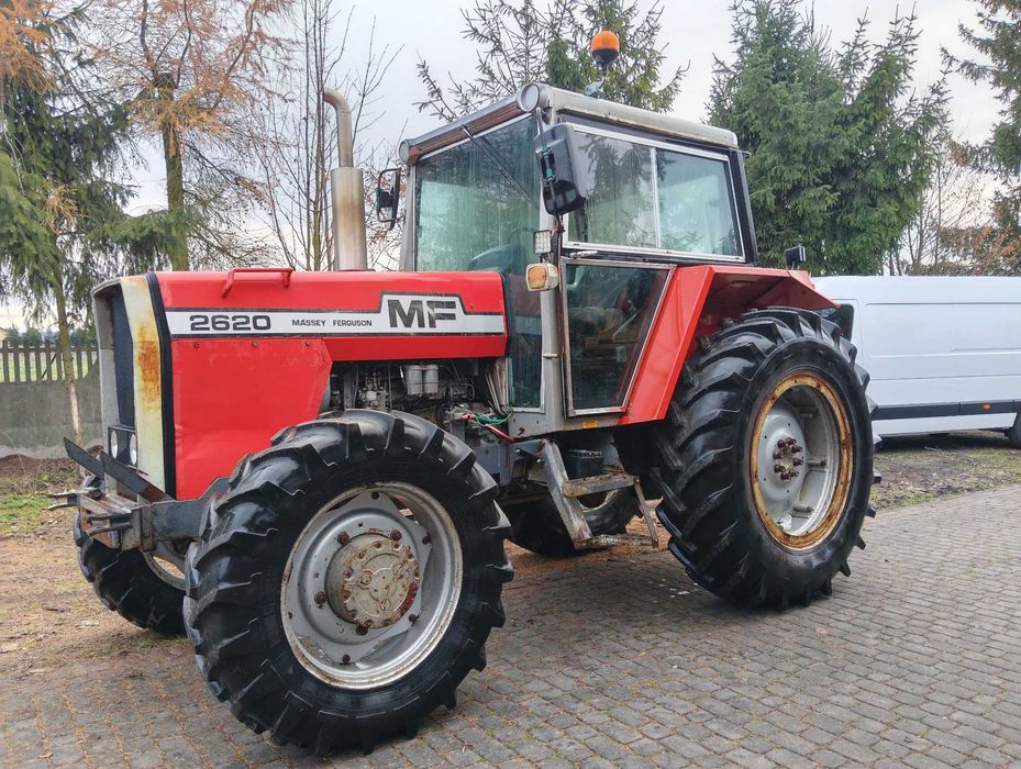 Massey Ferguson 2620