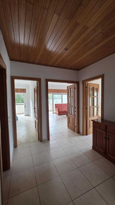 T1 em Armação de Pêra, com estacionamento e piscina