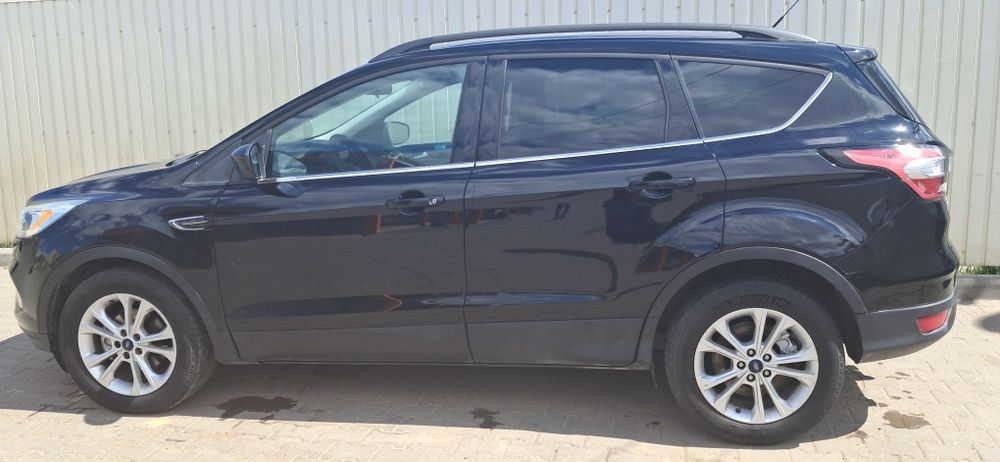 Продам ford escape