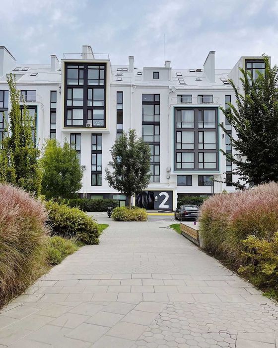 Продаж смарт-квартири з терасою в готовому будинку, ЖК City lake