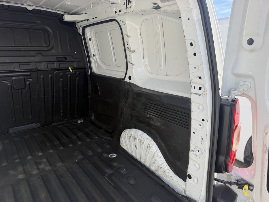 Citroen Berlingo 1.5 HDI 2023 Iva no Preço Nacional