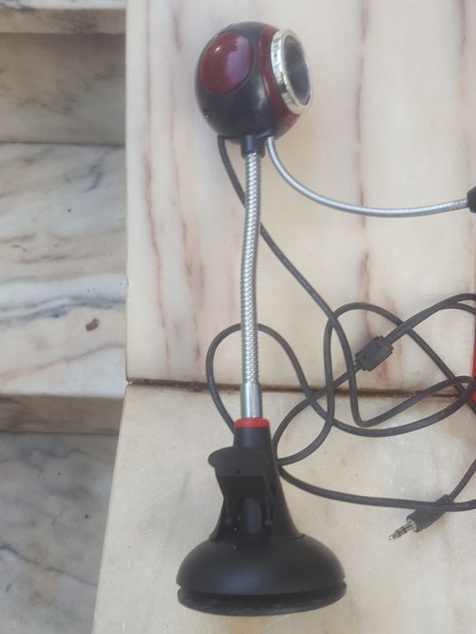 Webcam with built-in microphone for computers424291393896468483
