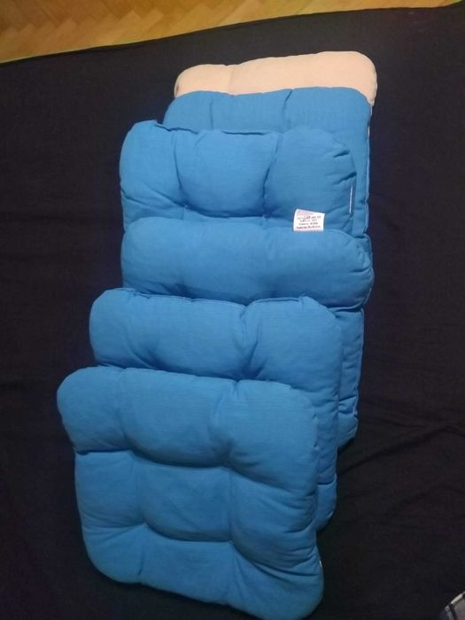 Poduchy ogrodowe komplet