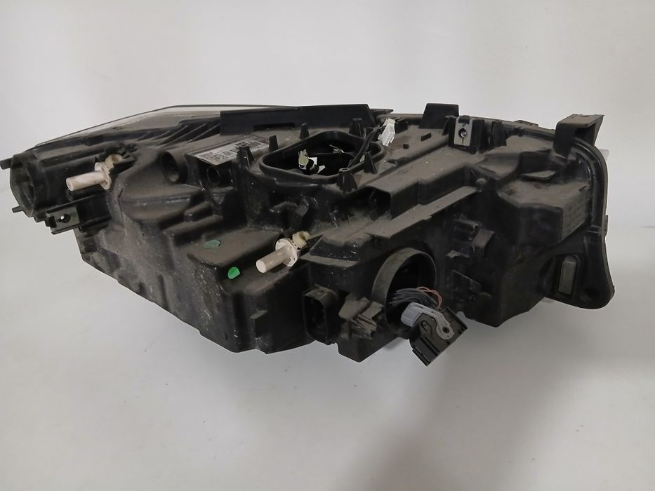 Farol BMW serie 3 GT F34