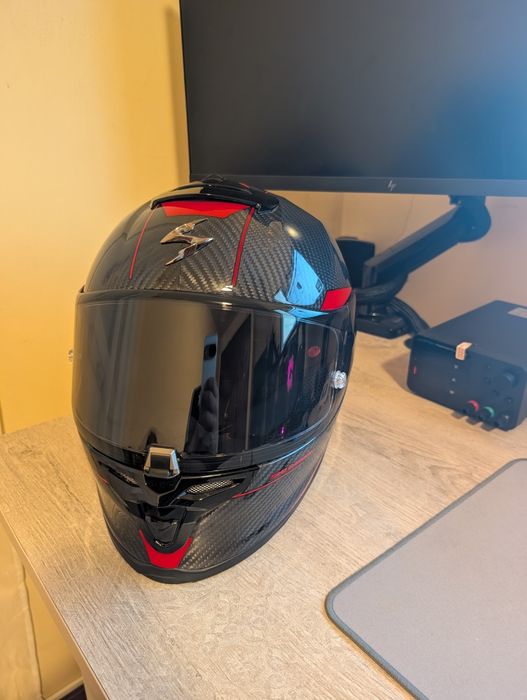 Scorpion Exo-R1 Evo Carbon Air