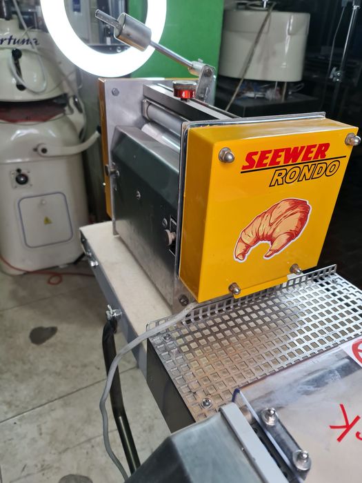 Закатка для круассанов формовщик круасанів Seewer RONDO: 1 900 € - Інше ...
