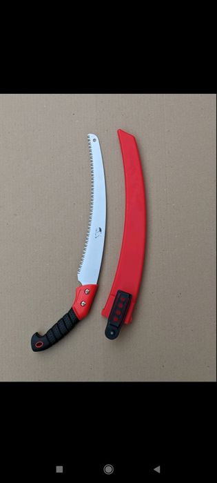 Пила садова з чехлом з кобурою   сталь Японія  Sk5 сталь 300 мм 210 мм