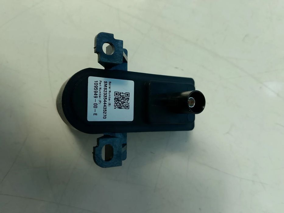 CAMARA DE MARCHA ATRÁS TESLA MODEL Y / 109594900E