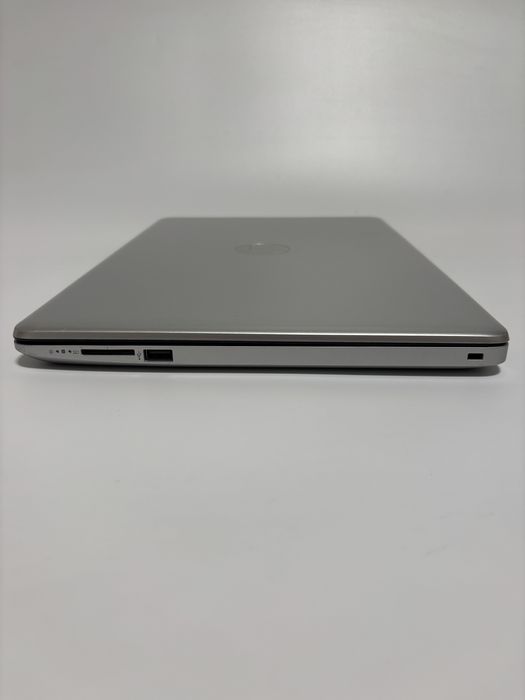 HP NoteBook 15-da0031nr / i5-8250U / 8 Gb ОПЗ
