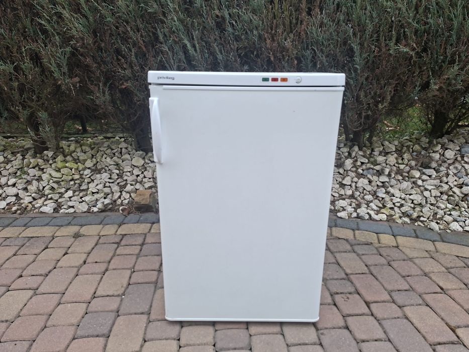 Niemiecka zamrażarka PRIVILEG stan BDB 100%sprawna pułkowa szufladkowa