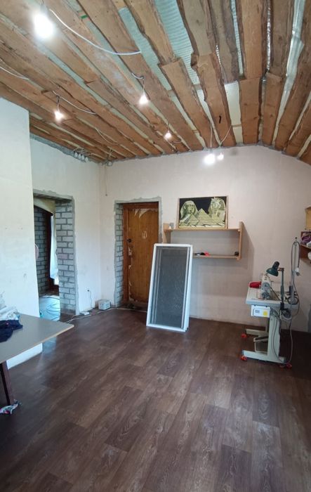 Продам 2х.этажный дом в Коротыче